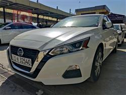 نیسان ئەلتیما